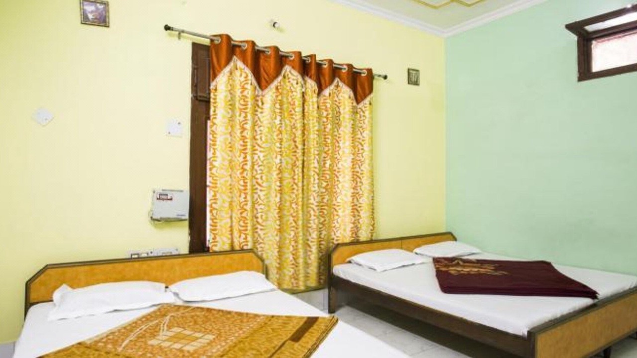 Photo of Bedroom in Haridwar