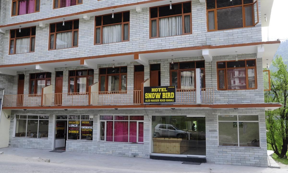 Photo of Buildings in Aleo