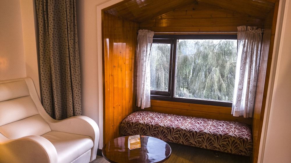 Photo of Bedroom in Baldeyan