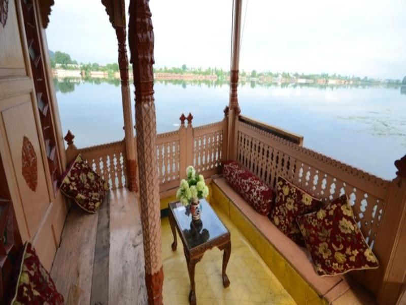 Photo of Patio Balcony in Nagin Bagh