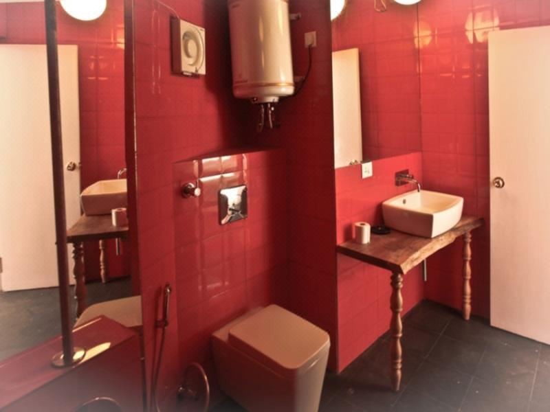 Photo of Bathroom in The Mall Road
