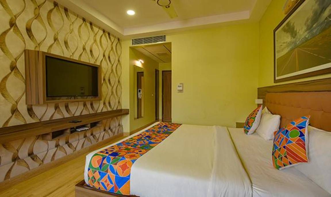 Photo of Bedroom in Shivaji Nagar