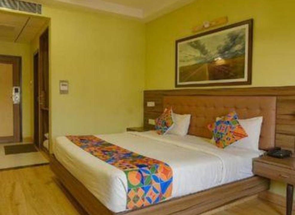 Photo of Bedroom in Shivaji Nagar