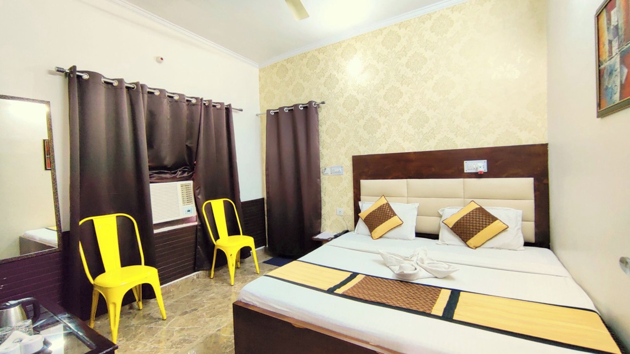 Photo of Bedroom in Bareilly