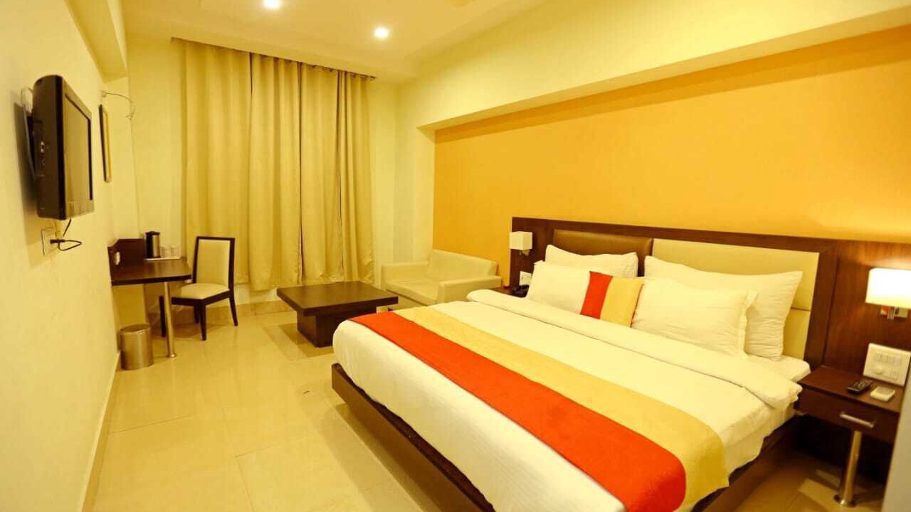 Photo of Others in Mayapur