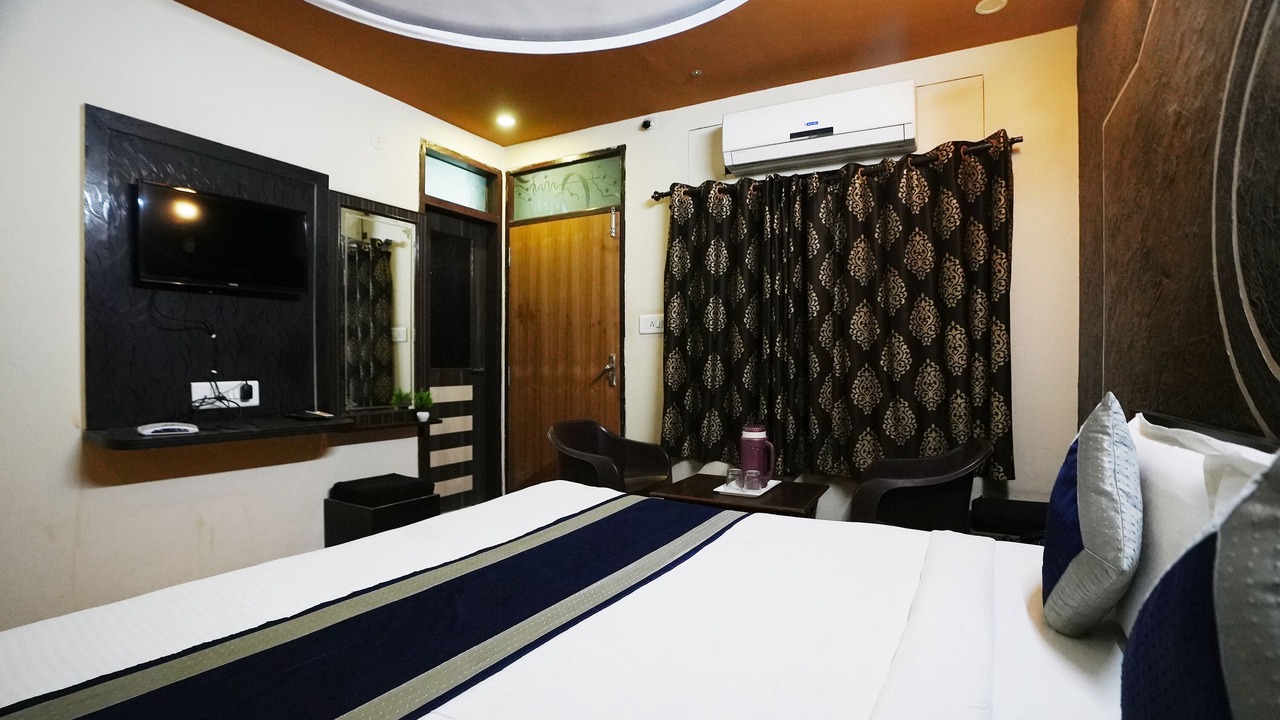 Photo of Bedroom in Central Area
