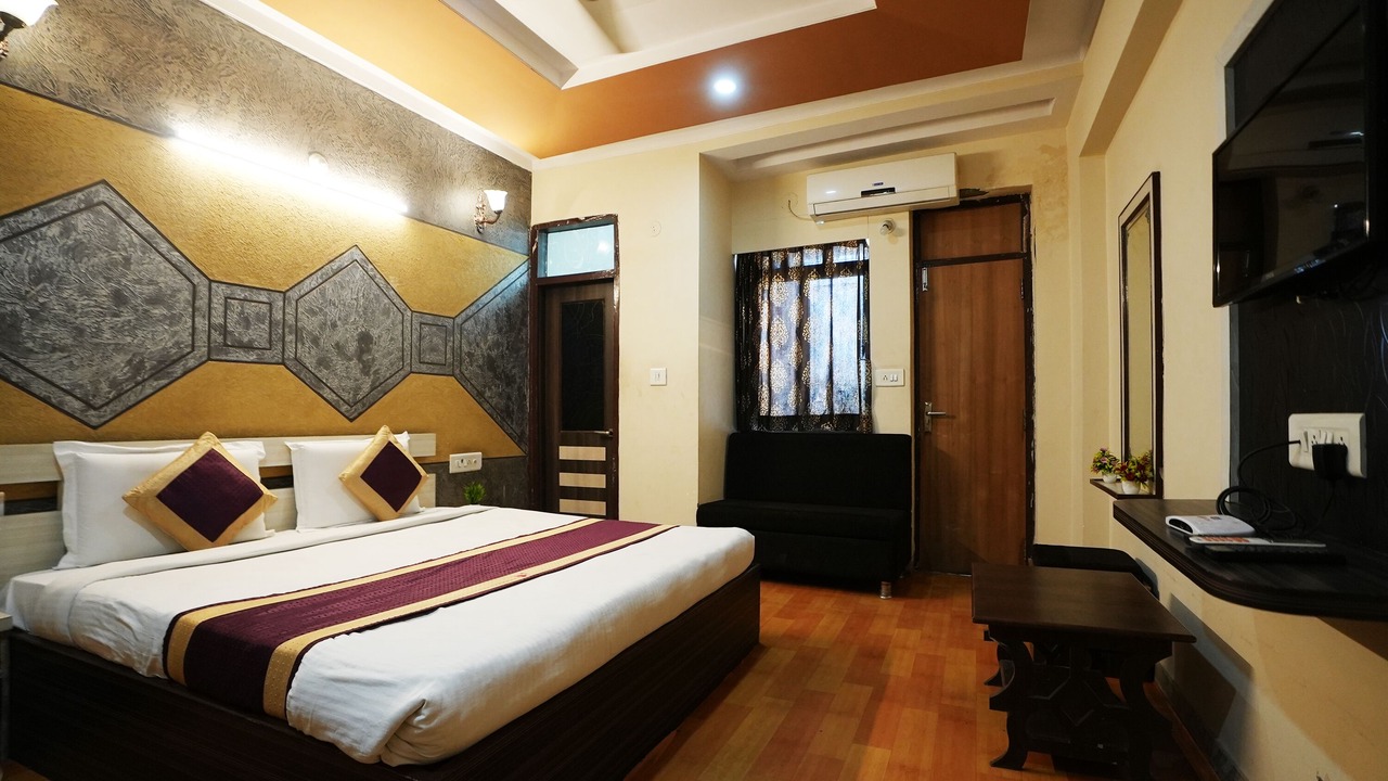 Photo of Bedroom in Central Area