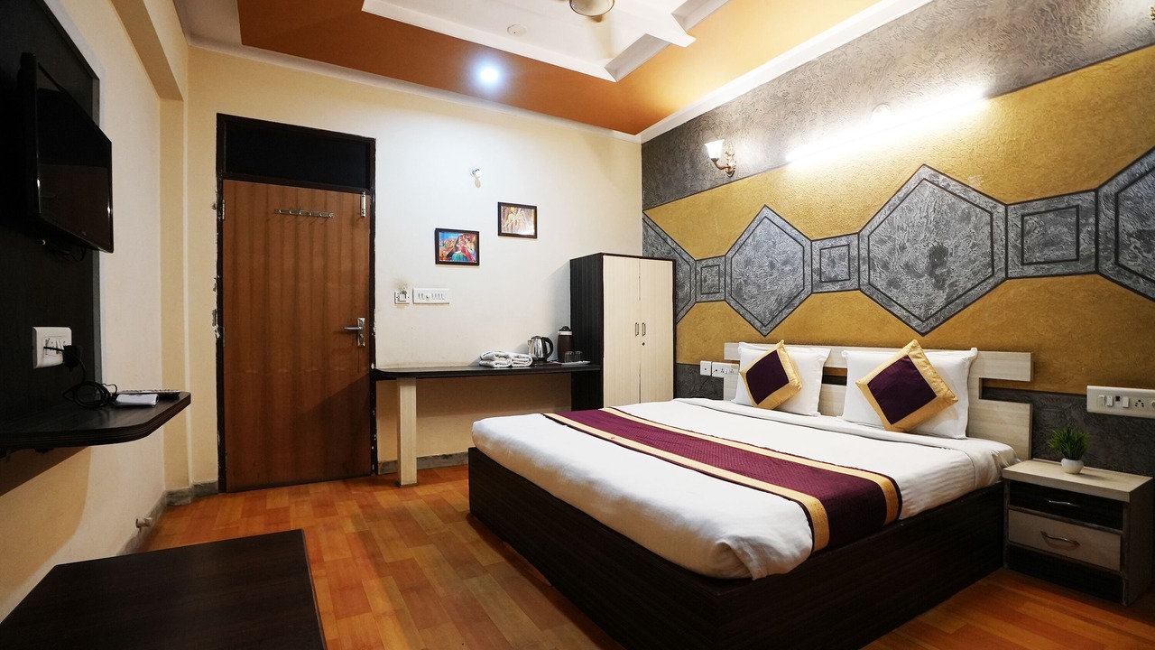 Photo of Bedroom in Central Area
