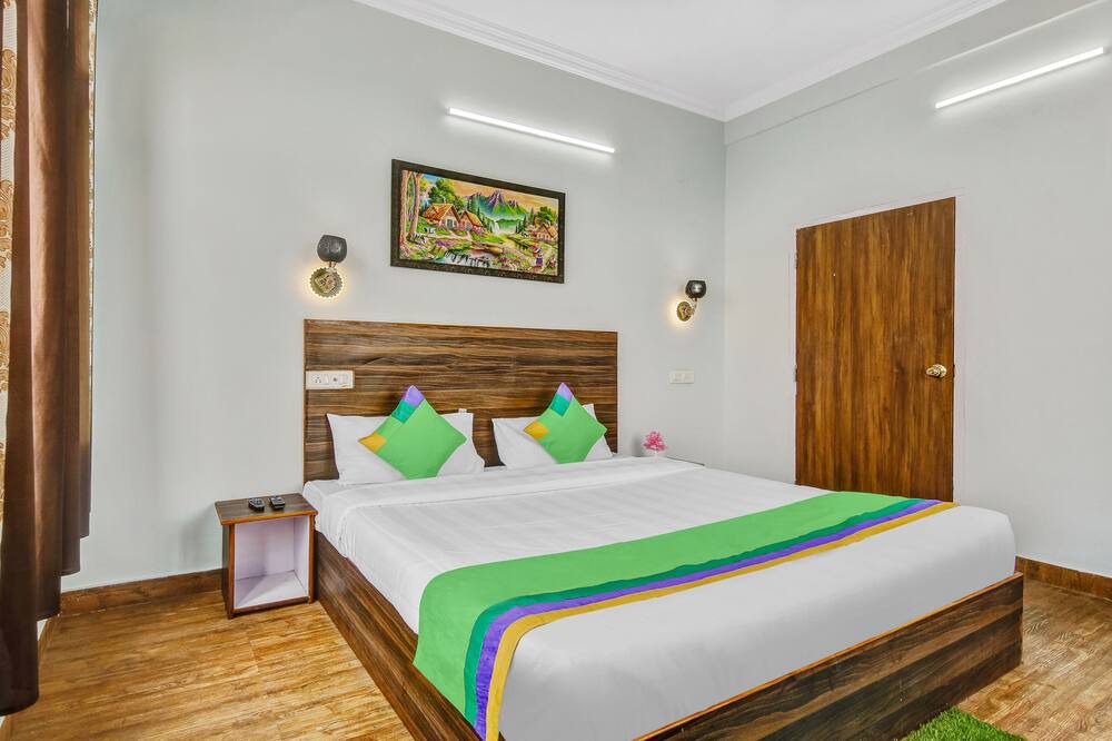 Photo of Bedroom in Shoghi