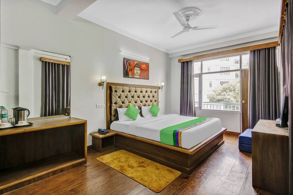 Photo of Bedroom in Shoghi
