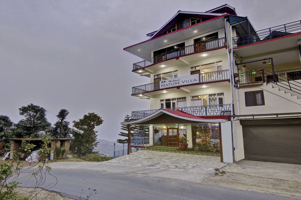 Photo of Outdoor in Shoghi