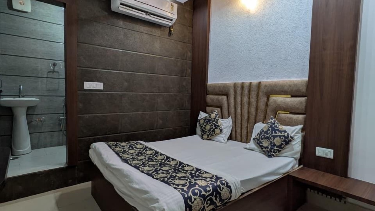Photo of Bedroom in Aligarh