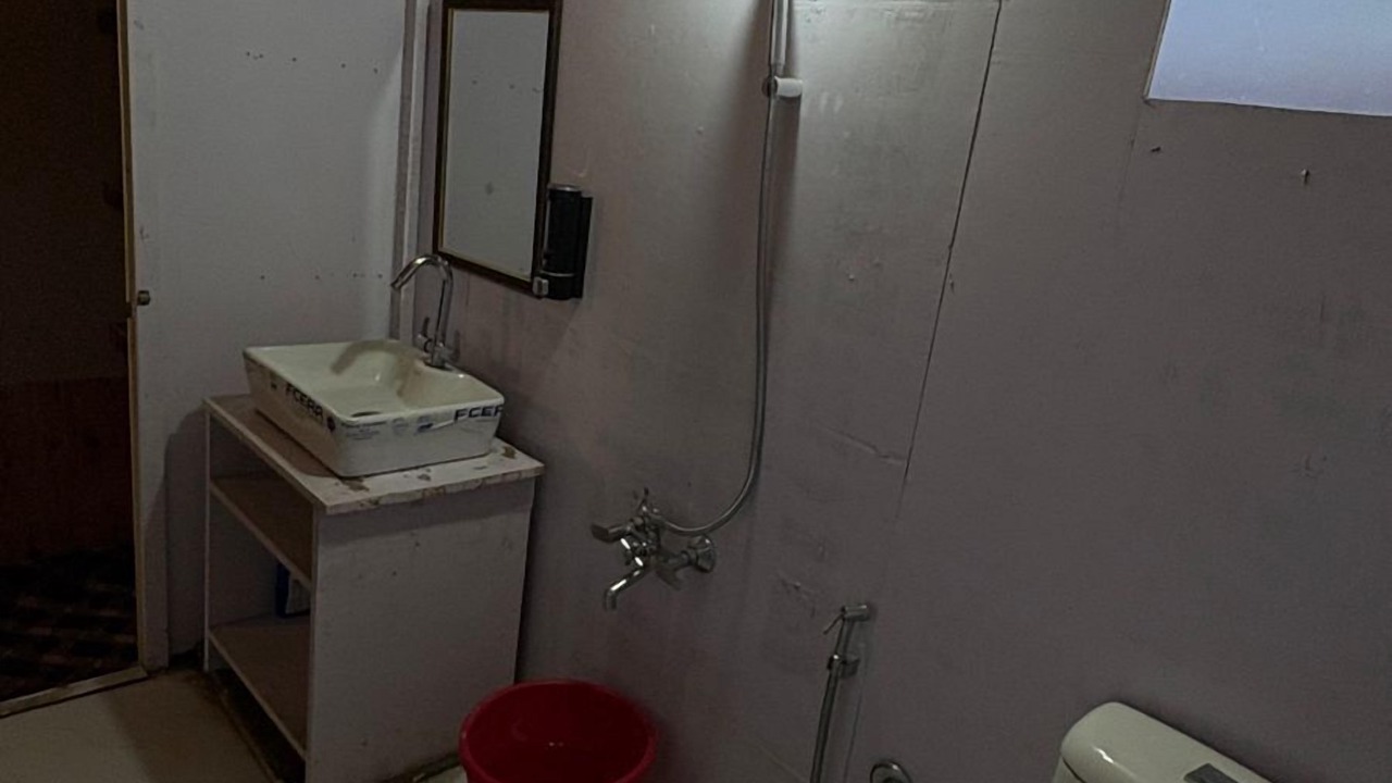 Photo of Bathroom in Man