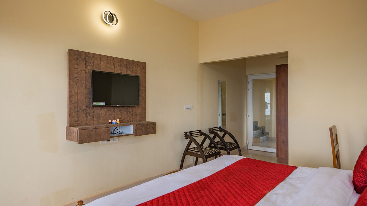 Photo of Bedroom in Champawat