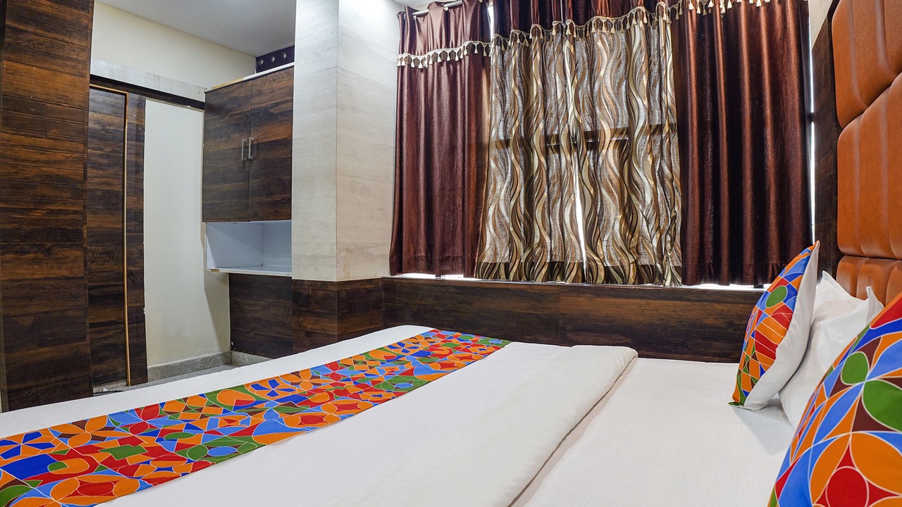 Photo of Bedroom in Bhopal
