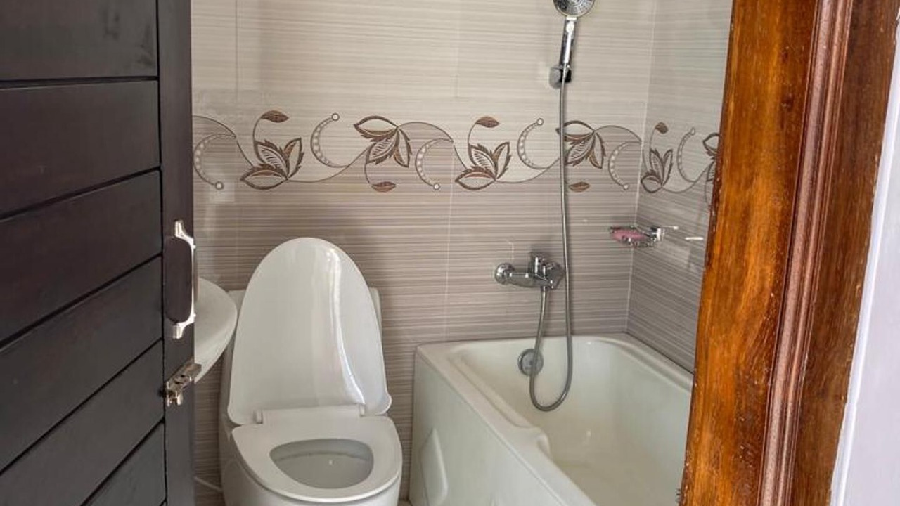 Photo of Bathroom in Basundhara Residential Area