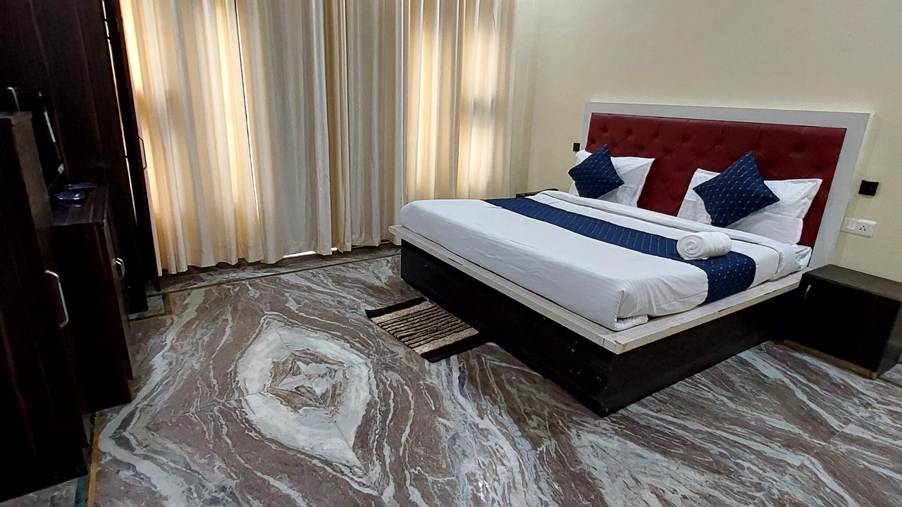 Photo of Bedroom in Ramnagar