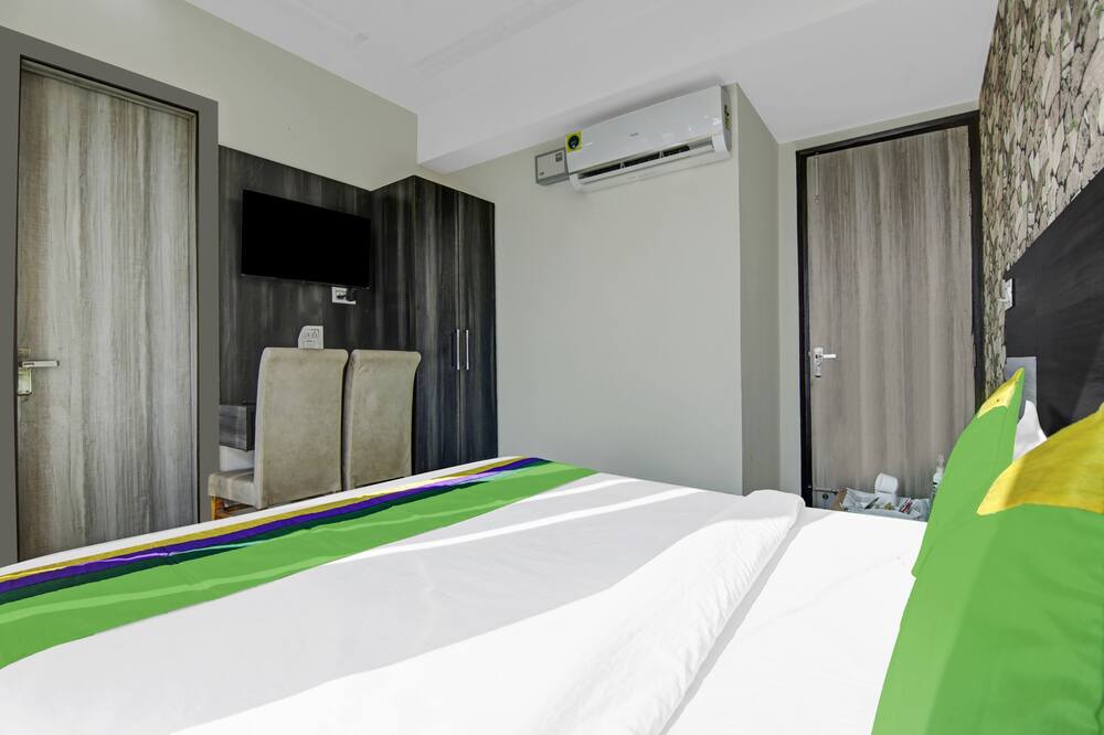 Photo of Bedroom in Zirakpur