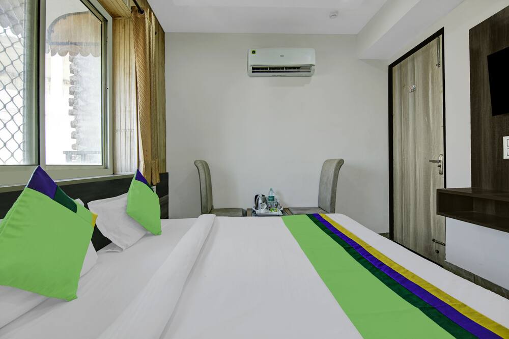 Photo of Bedroom in Zirakpur