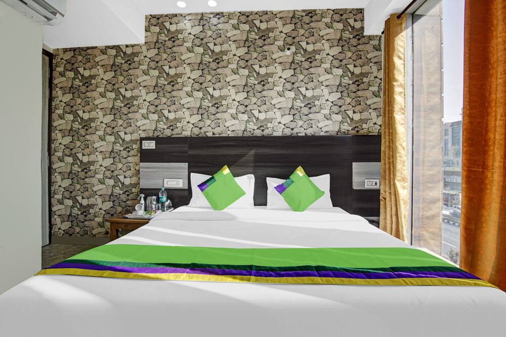 Photo of Bedroom in Zirakpur