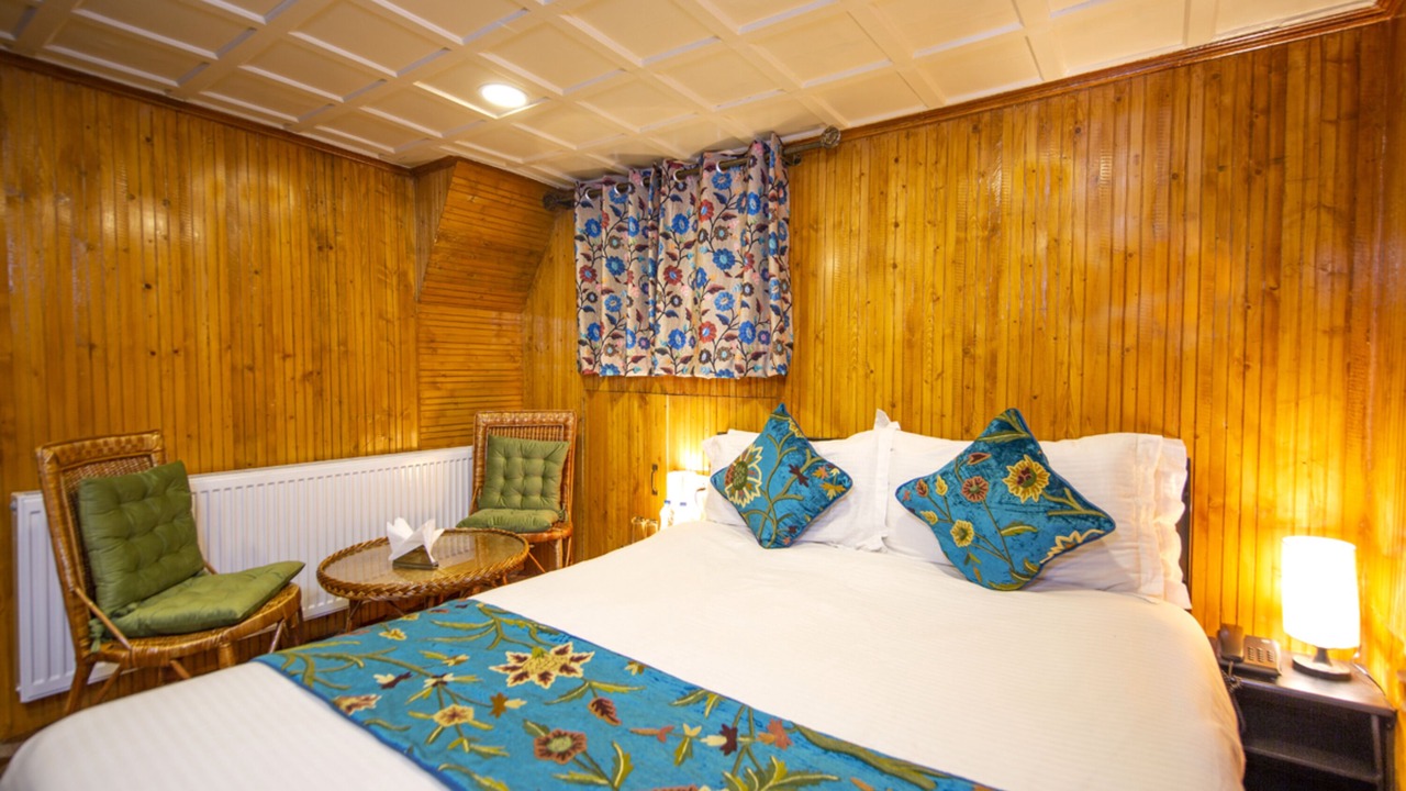 Photo of Bedroom in Srinagar