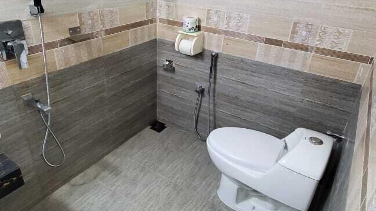 Photo of Bathroom in Latachapli