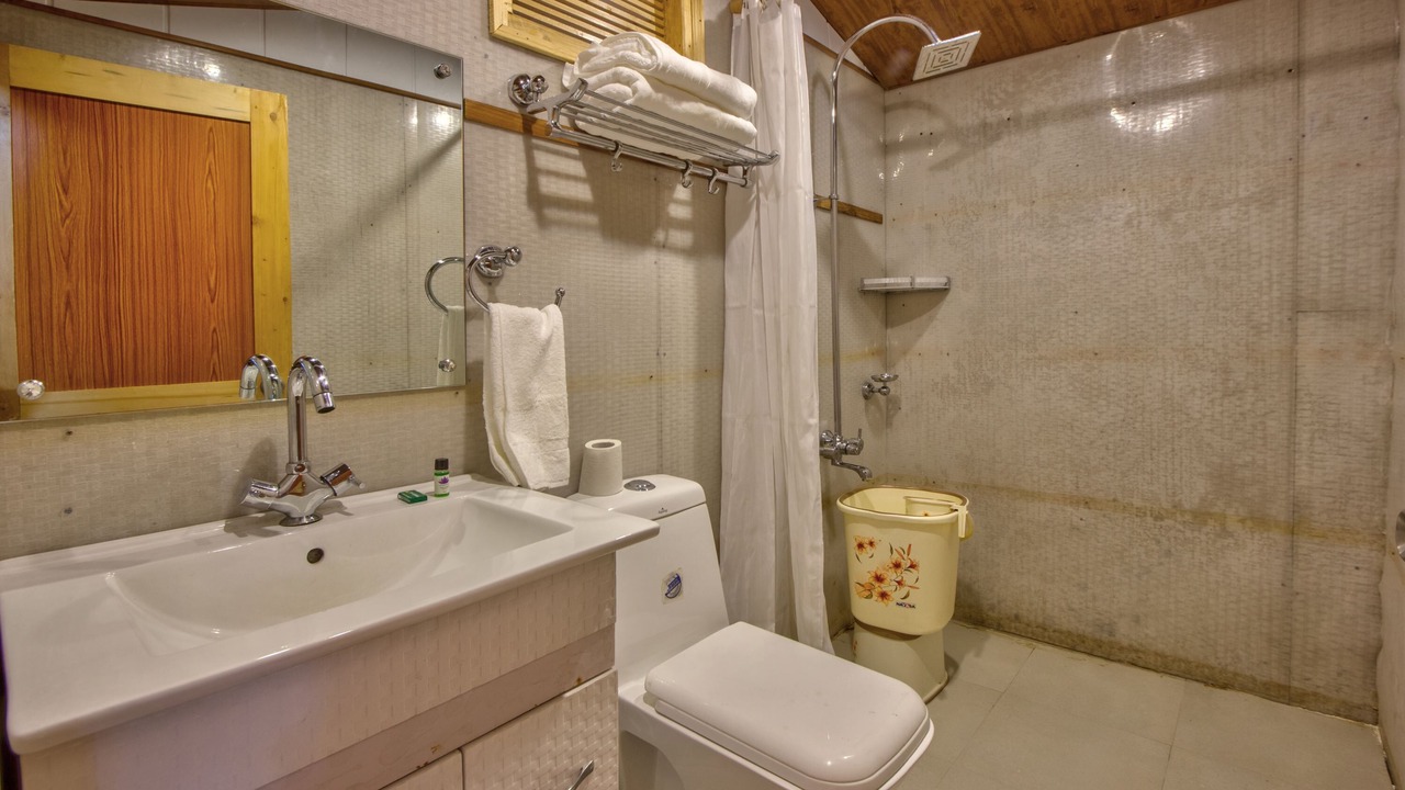 Photo of Bathroom in Aleo