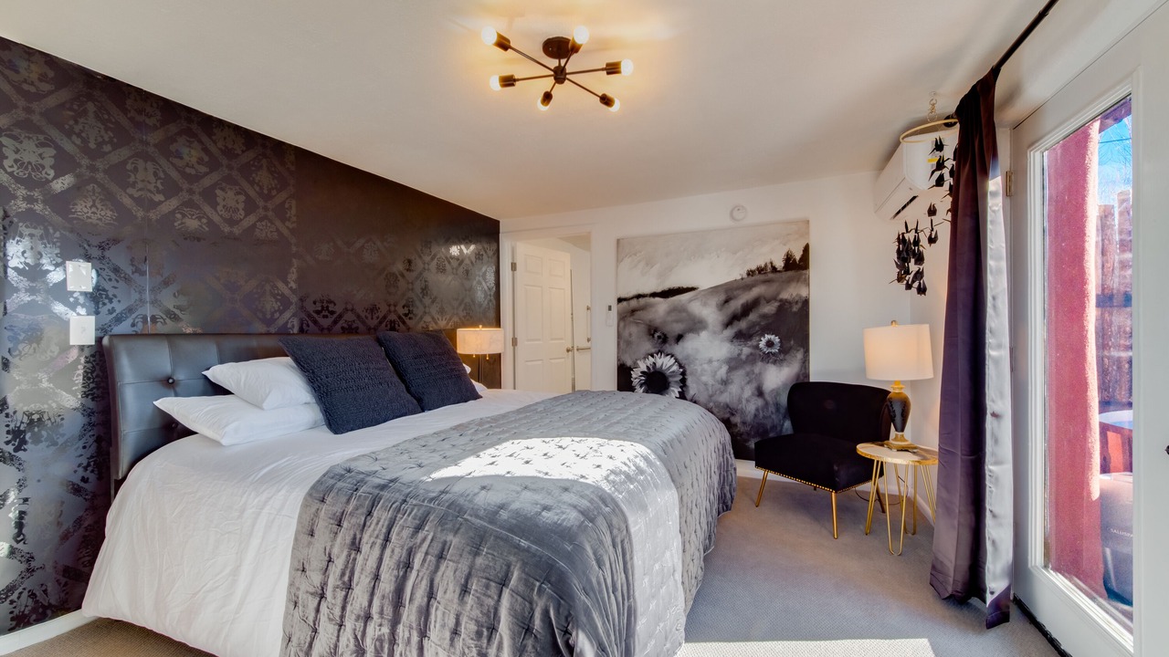 Photo of Bedroom in Taos