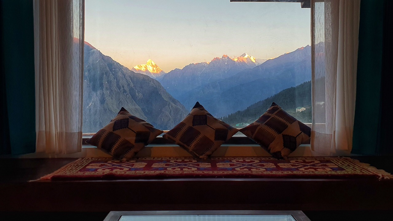 Photo of Bedroom in Auli