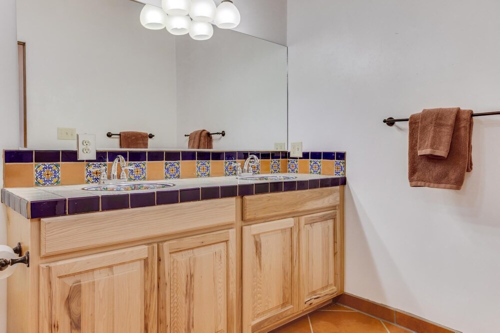 Photo of Bathroom in Ranchos De Taos