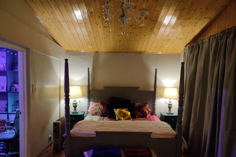 Photo of Bedroom in Shimla