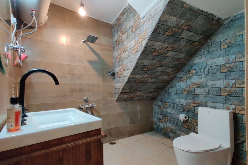 Photo of Bathroom in Shimla