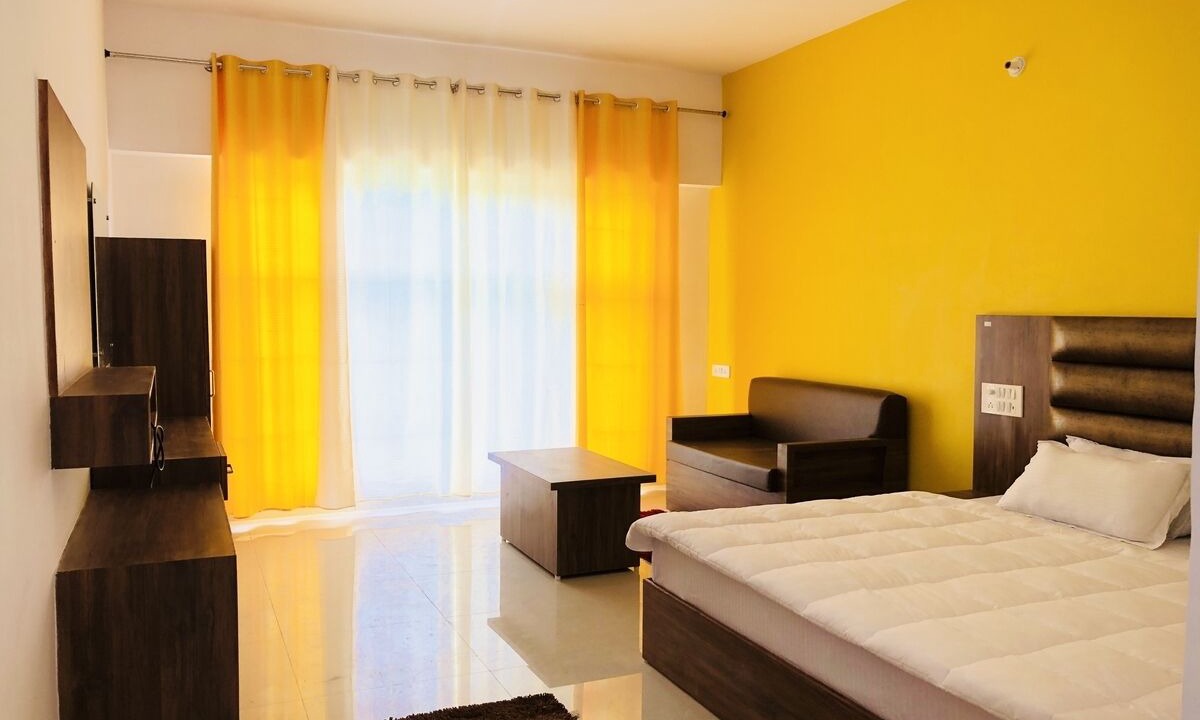 Photo of Bedroom in Narainkoti