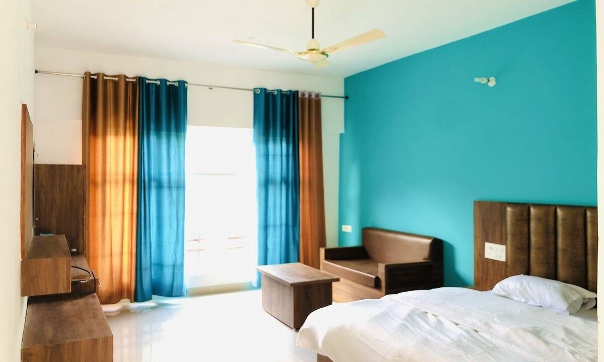 Photo of Bedroom in Narainkoti