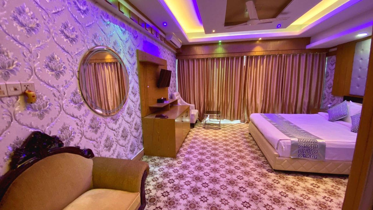Photo of Bedroom in Dhaka Division