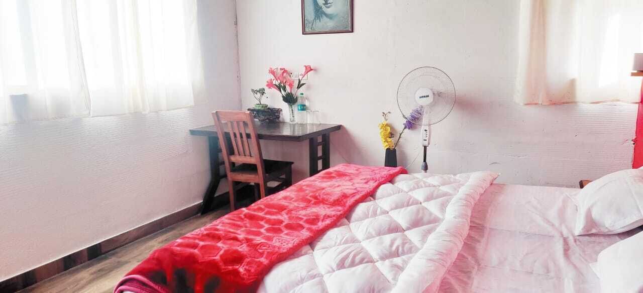 Photo of Bedroom in Nainital