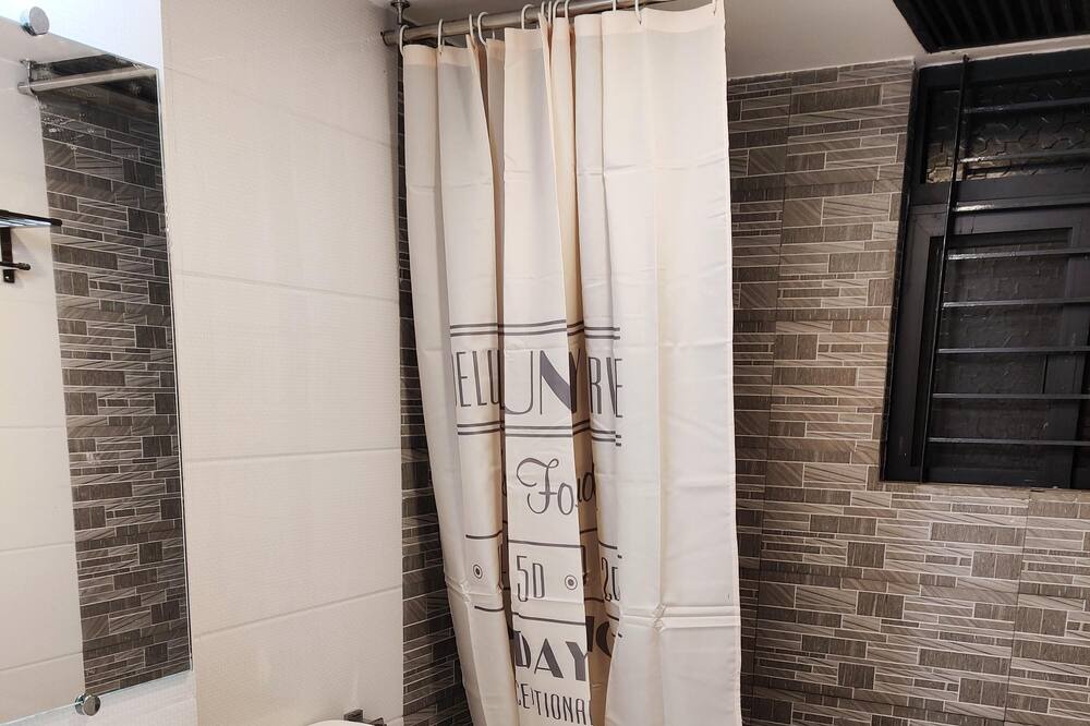 Photo of Bathroom in Gulshan