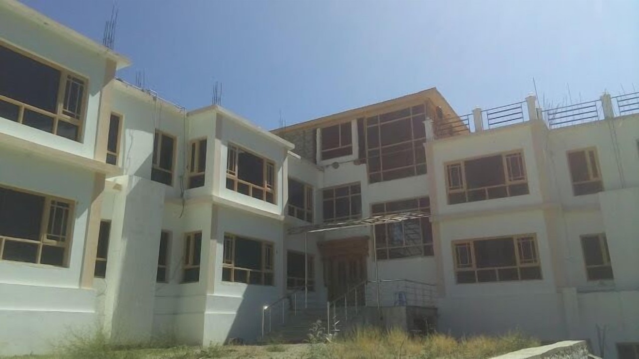 Photo of Outdoor in Shargole