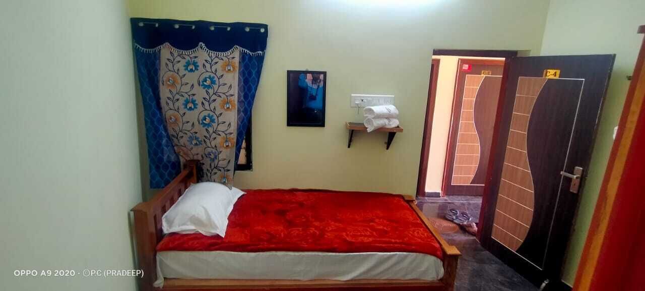 Photo of Bedroom in Manalur