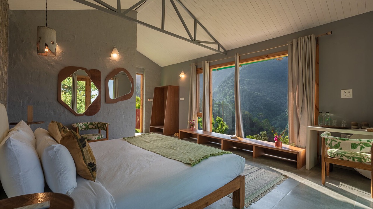 Photo of Bedroom in Naina Range