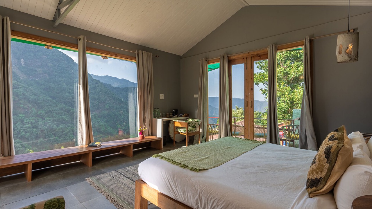 Photo of Bedroom in Naina Range