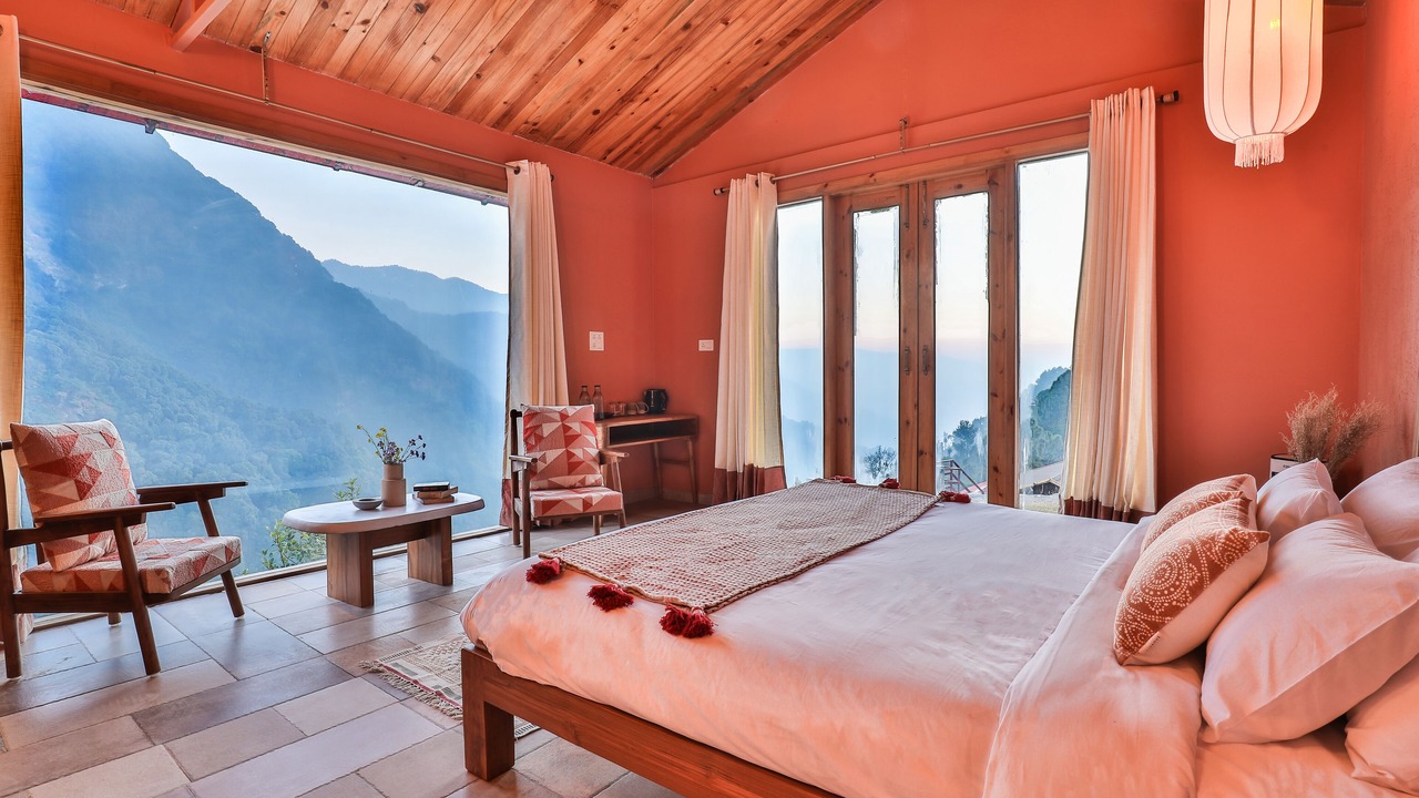 Photo of Bedroom in Naina Range