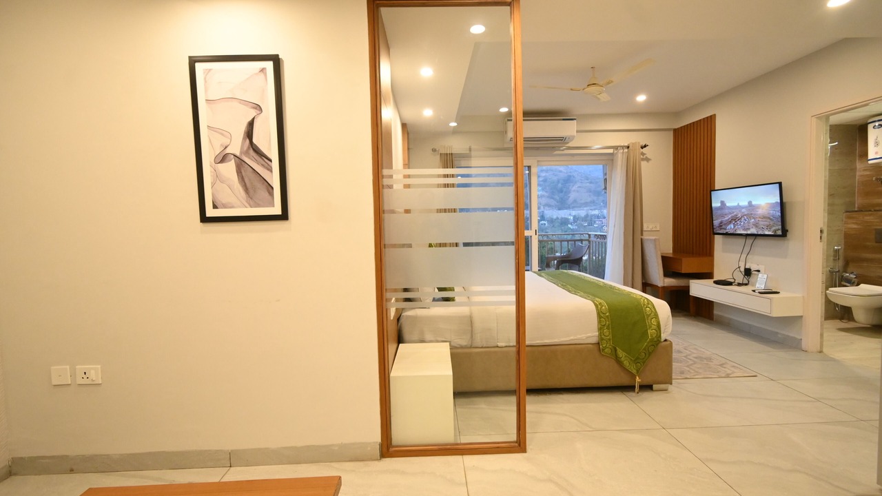 Photo of Bedroom in Solan