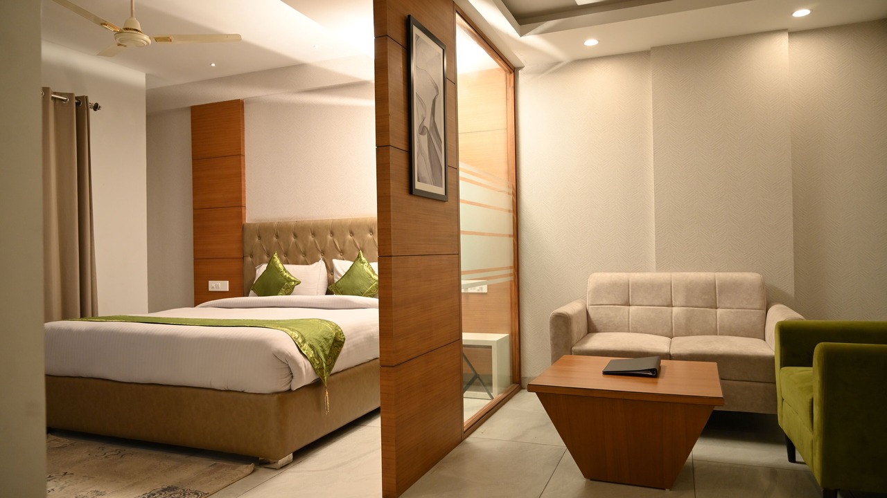 Photo of Bedroom in Solan