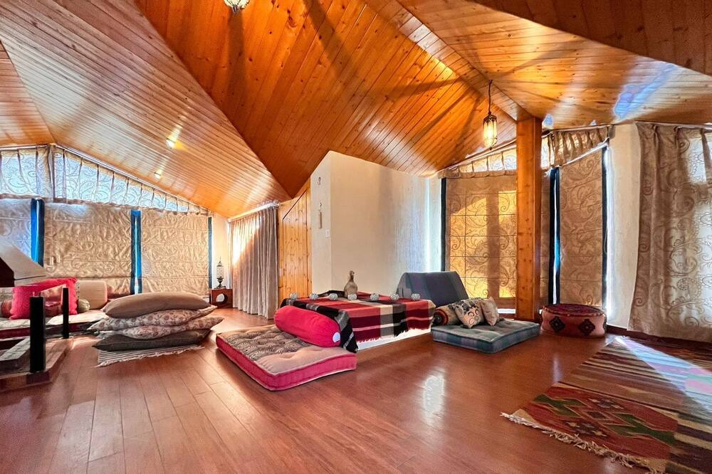 Photo of Bedroom in Shimla