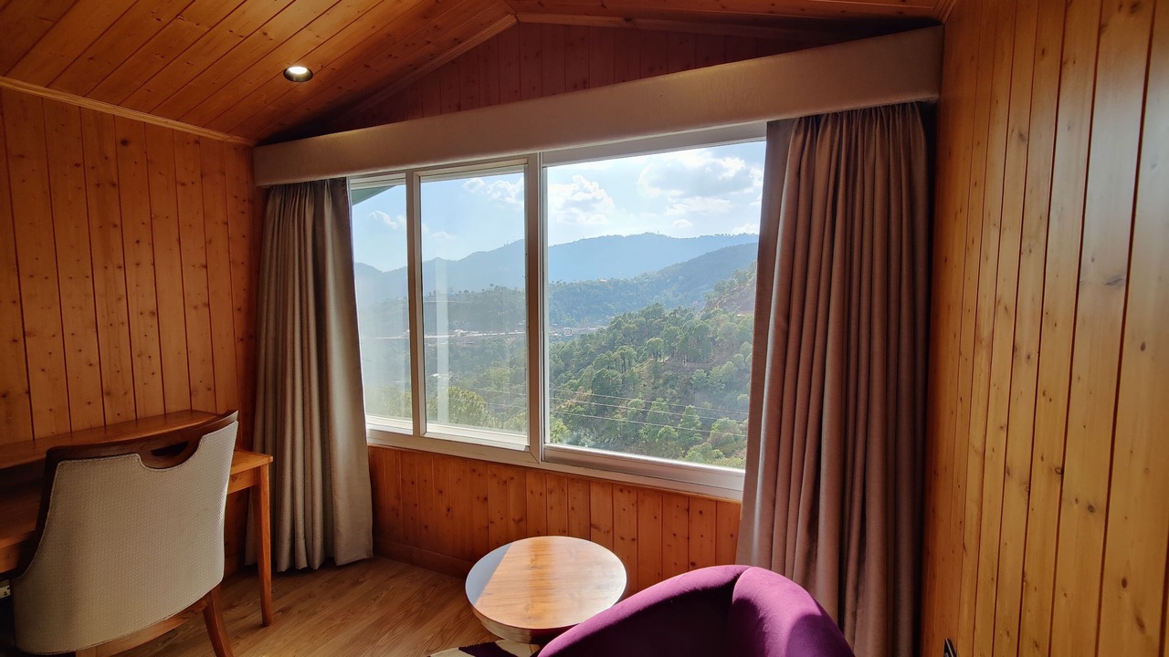 Photo of Bedroom in Dharampur