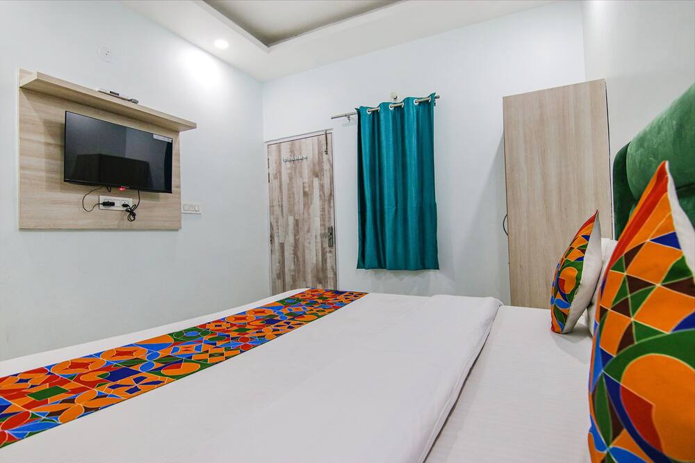 Photo of Bedroom in Manimajra