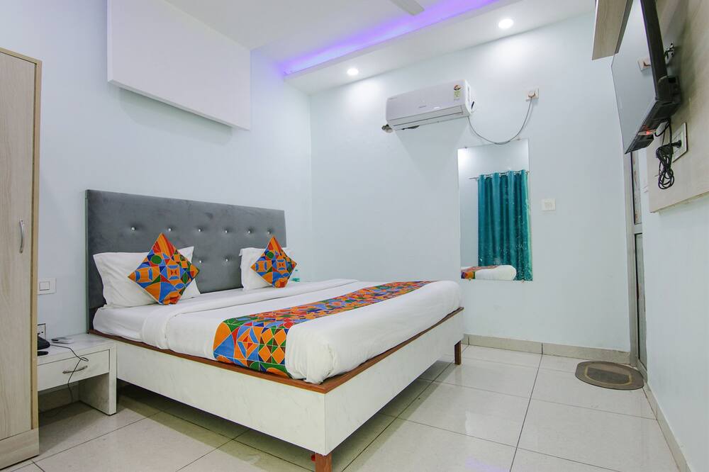 Photo of Bedroom in Manimajra