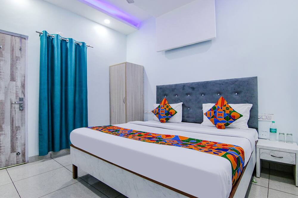 Photo of Bedroom in Manimajra