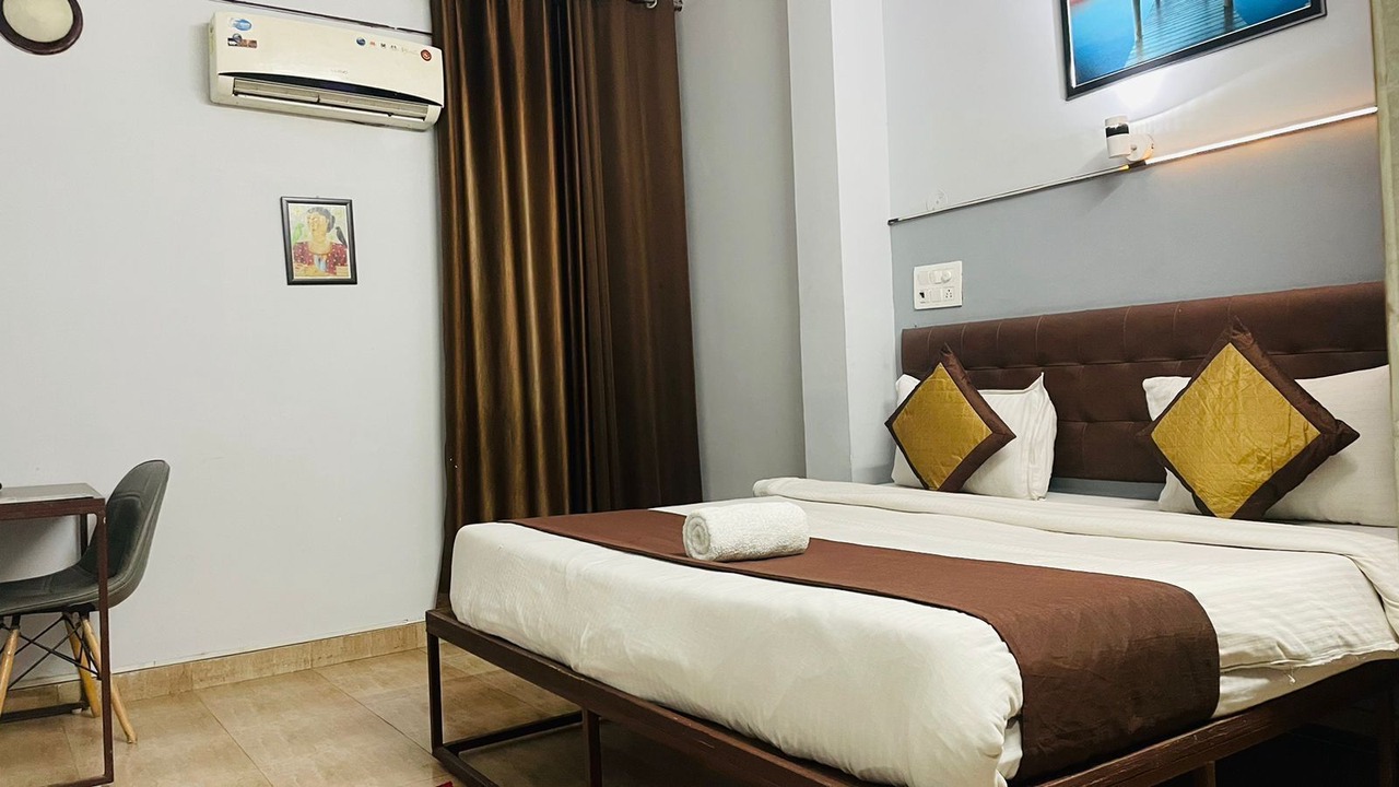 Photo of Bedroom in Dehradun